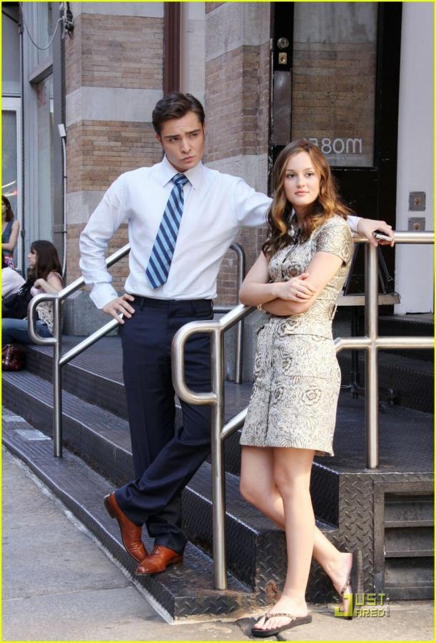 Click image for larger version

Name:	ed-westwick-leighton-meester-romantic-tension-05.jpg
Views:	1
Size:	93.5 KB
ID:	7955